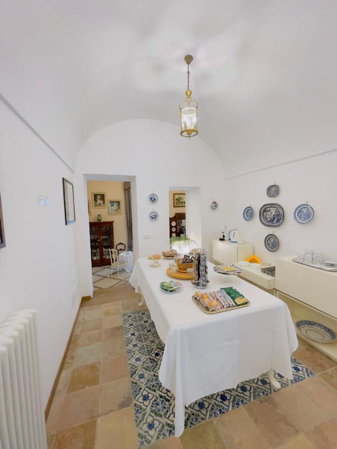 Coco'S Apartment Мета Экстерьер фото